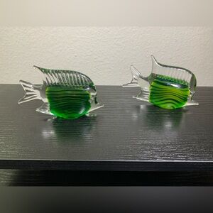 Vintage handblown Art Glass Paperweight Green With Stripes 2 Fish Figurine 3x5"